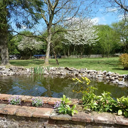 Pimpernel Chalet